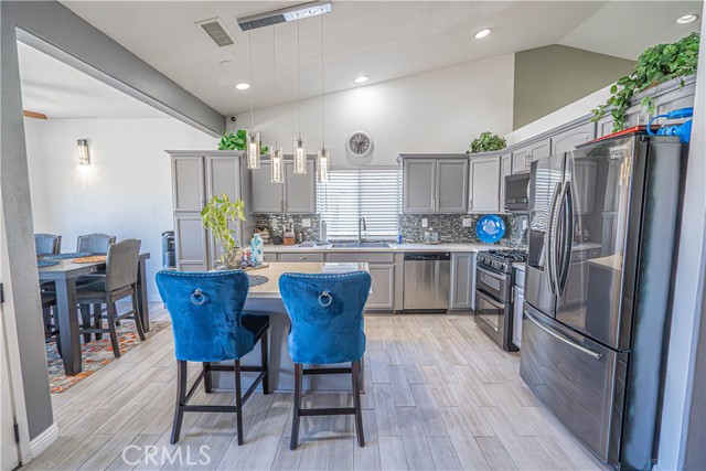 Detail Gallery Image 16 of 65 For 6317 Prairie Ct, Quartz Hill,  CA 93536 - 4 Beds | 2 Baths