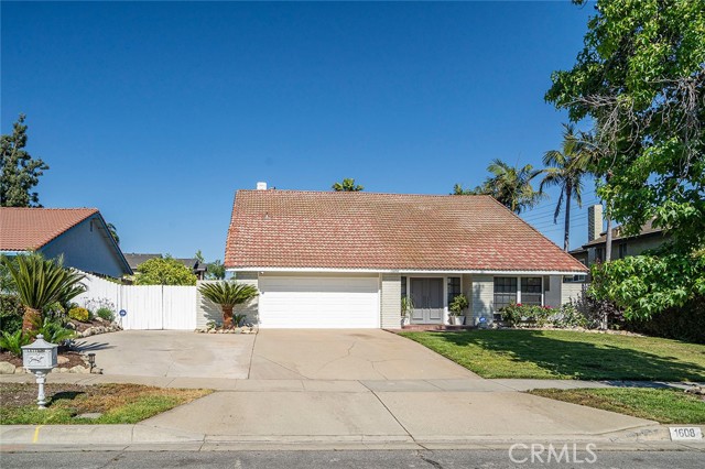 Detail Gallery Image 1 of 1 For 1608 Glenwood Ave, Upland,  CA 91784 - 4 Beds | 2/1 Baths