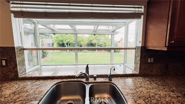 Detail Gallery Image 9 of 20 For 5401 College, Riverside,  CA 92505 - 4 Beds | 2 Baths