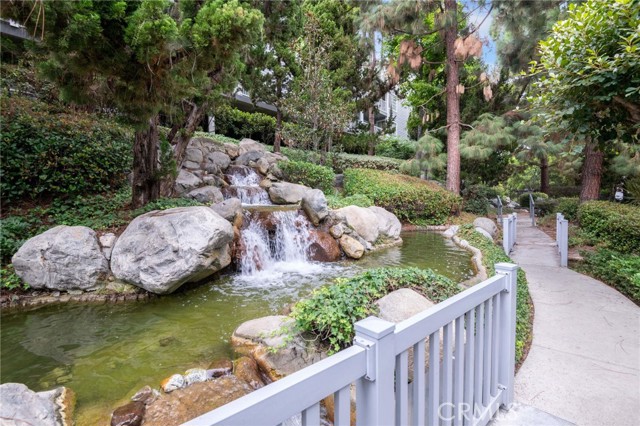1410 Brett Place, San Pedro CA: https://media.crmls.org/medias/c2226475-3e6a-4ddb-afb5-9a75f219d68c.jpg