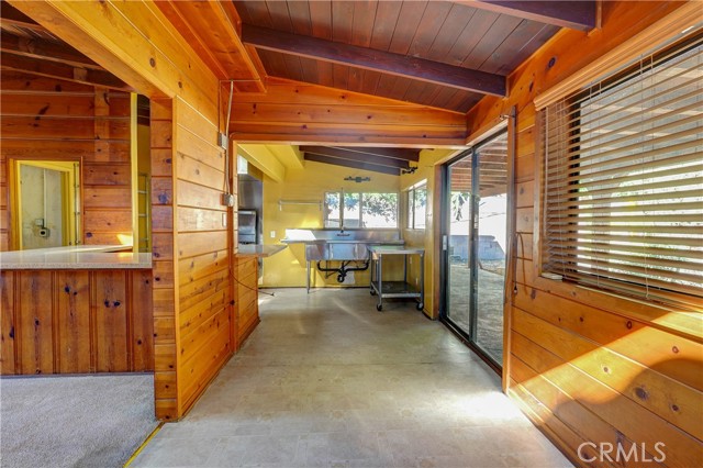 Detail Gallery Image 7 of 24 For 14813 Hartsook, Sherman Oaks,  CA 91403 - 2 Beds | 2 Baths