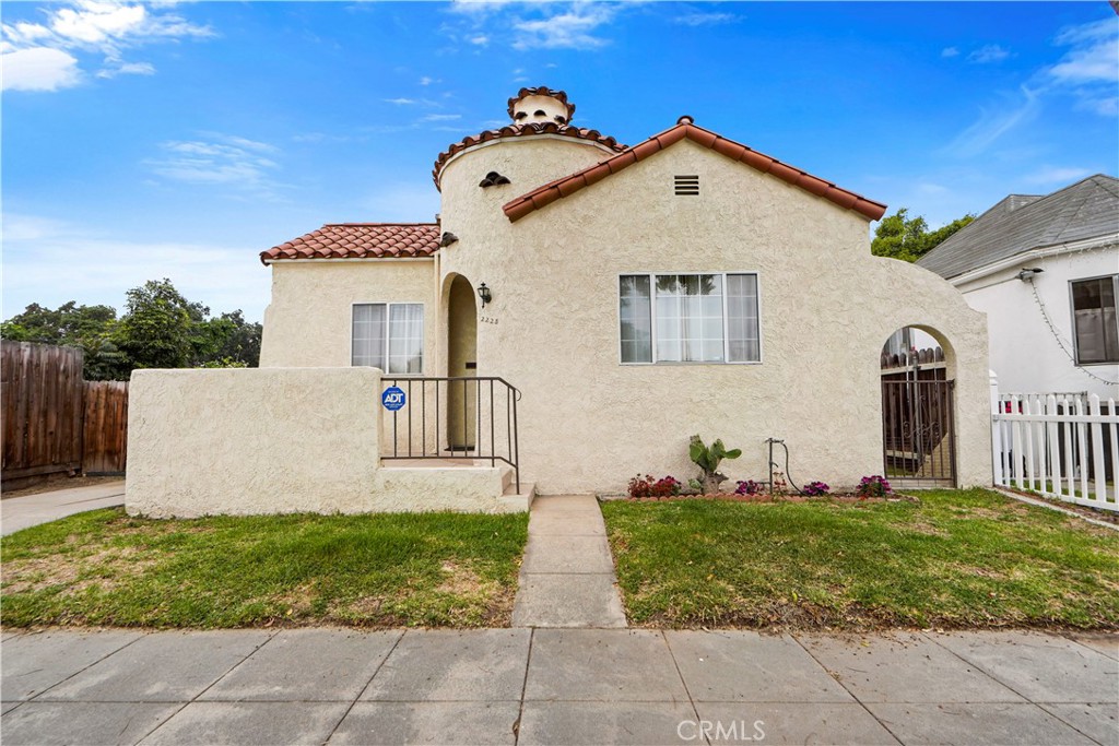 2228 Easton Street, Montebello, CA 90640