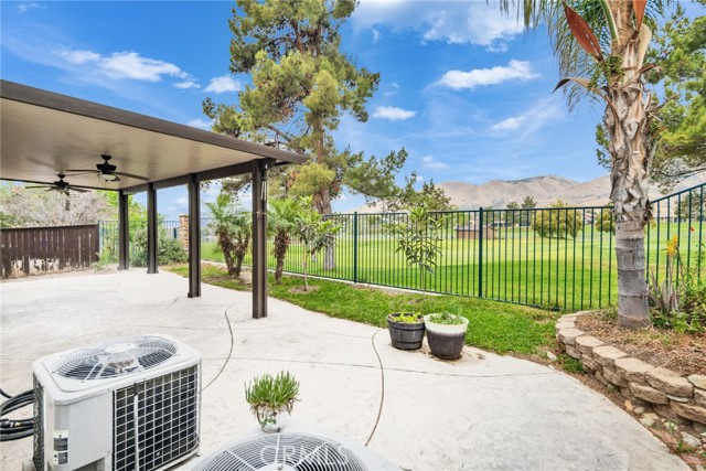 Detail Gallery Image 35 of 51 For 34326 Forest Oaks, Yucaipa,  CA 92399 - 5 Beds | 3/1 Baths