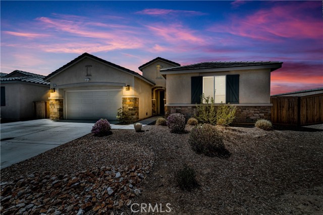 Detail Gallery Image 4 of 38 For 3932 Birchwood Ave, Rosamond,  CA 93560 - 4 Beds | 3 Baths
