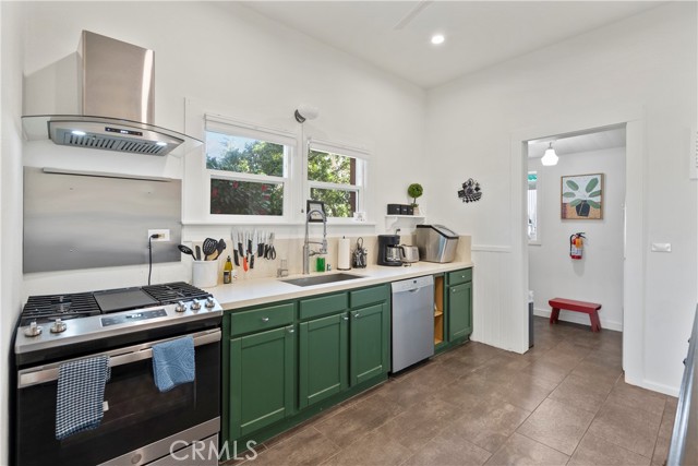 Detail Gallery Image 10 of 32 For 472 Seminary, Napa,  CA 94559 - 2 Beds | 2 Baths