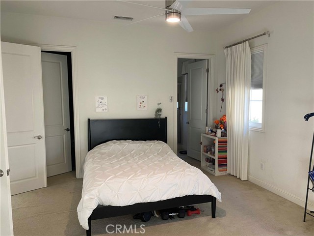 Detail Gallery Image 15 of 38 For 20239 Jubilee Way, Porter Ranch,  CA 91326 - 4 Beds | 4/1 Baths