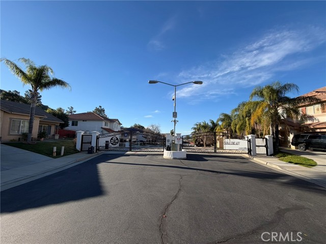 Detail Gallery Image 19 of 23 For 27610 Corte Del Sol, Moreno Valley,  CA 92555 - 5 Beds | 3 Baths
