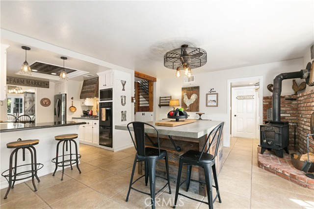 Detail Gallery Image 22 of 50 For 1261 N Tippetts, Anaheim,  CA 92807 - 4 Beds | 2/1 Baths