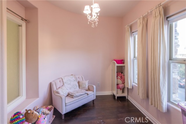 2159 Hathaway Avenue, Westlake Village CA: https://media.crmls.org/medias/c2289d7d-fcfc-4b41-b536-8534e9a17789.jpg