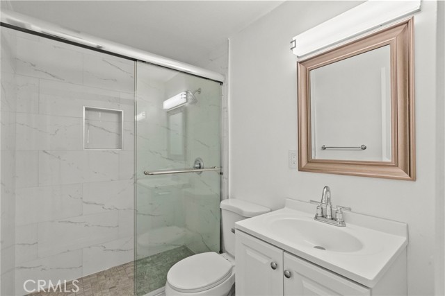 Detail Gallery Image 14 of 21 For 18851 Delight, Canyon Country,  CA 91351 - 3 Beds | 2 Baths