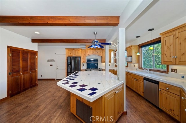 729 Minty Pine Drive, Cedarpines Park, CA 92322