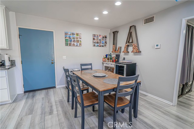 Detail Gallery Image 8 of 56 For 4239 via Arbolada #303,  Los Angeles,  CA 90042 - 2 Beds | 2 Baths