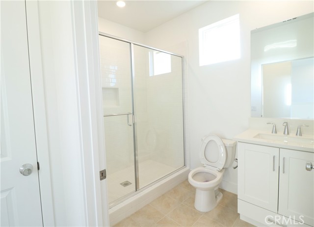 Detail Gallery Image 26 of 29 For 647 Gadwall, Irvine,  CA 92618 - 5 Beds | 4 Baths