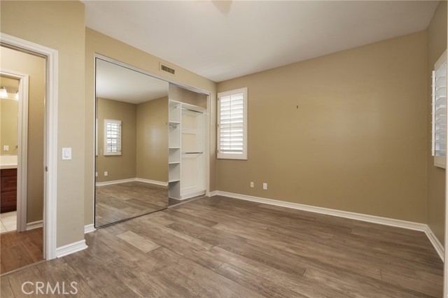 6471 Frampton Circle, Huntington Beach CA: https://media.crmls.org/medias/c22cd0e9-bbf5-4195-b326-61d09d9d5216.jpg