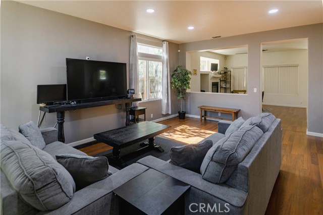 Detail Gallery Image 5 of 40 For 3564 San Francisco St, Merced,  CA 95348 - 3 Beds | 2 Baths