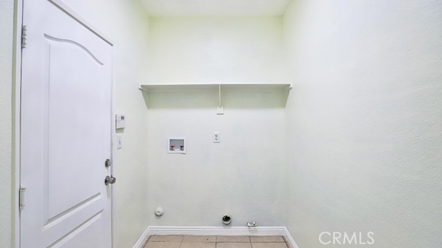 14412 Moon Valley Street, Victorville CA: https://media.crmls.org/medias/c22df304-7a99-4612-a3ed-baeb2a27a936.jpg