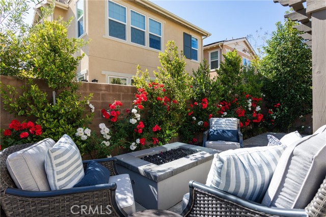 2 Fosco Street, Rancho Mission Viejo CA: https://media.crmls.org/medias/c22e7ddc-7474-4a2f-9408-b44e72d0b497.jpg