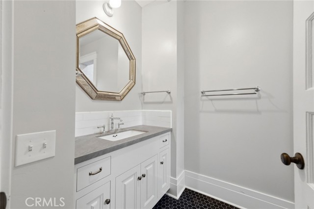 Detail Gallery Image 22 of 56 For 1200 Cedar Ave, Redlands,  CA 92373 - 5 Beds | 3 Baths