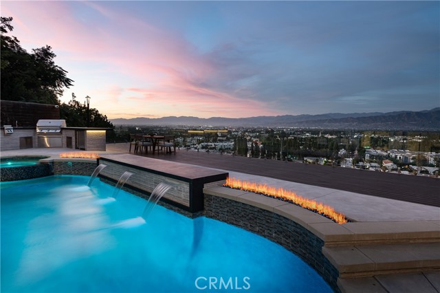 Detail Gallery Image 45 of 46 For 11039 Wrightwood Pl, Studio City,  CA 91604 - 3 Beds | 3 Baths