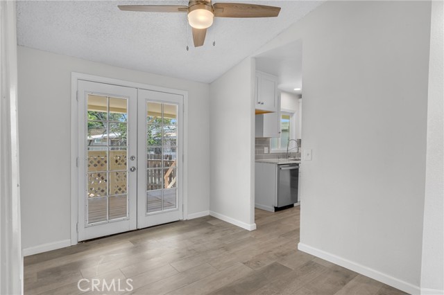 9984 Wrangler Way, Corona CA: https://media.crmls.org/medias/c230c115-69bf-4436-b47d-0ffbdfdf2924.jpg