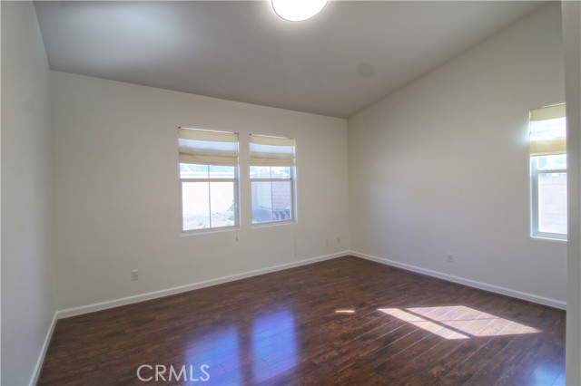 Detail Gallery Image 9 of 18 For 28422 Belleterre Ave, Moreno Valley,  CA 92555 - 3 Beds | 2 Baths