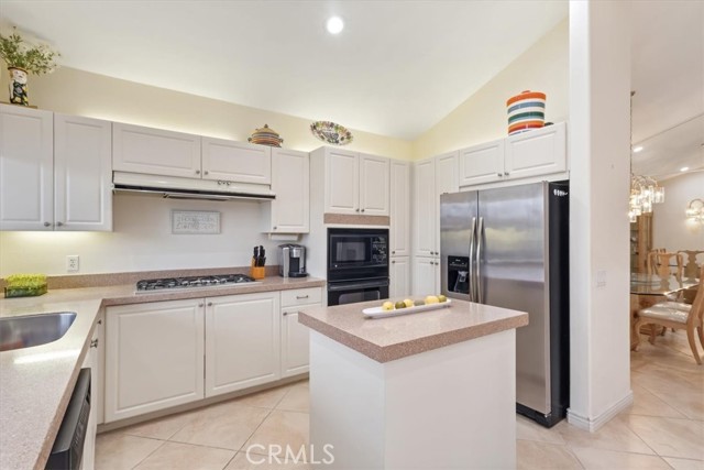 Detail Gallery Image 10 of 34 For 190 Desert Lakes, Rancho Mirage,  CA 92270 - 3 Beds | 3 Baths