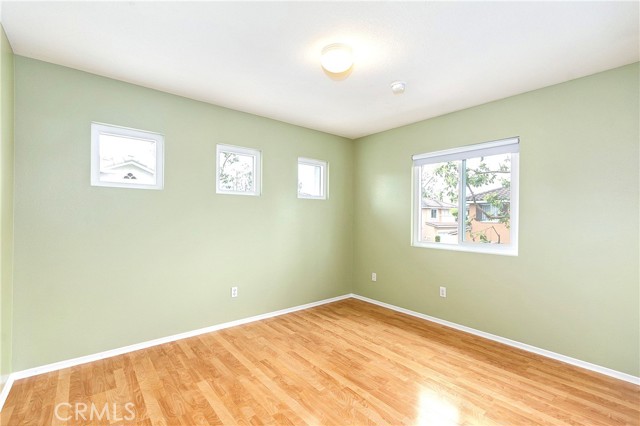 Detail Gallery Image 15 of 18 For 25331 Bayside Pl, Harbor City,  CA 90710 - 4 Beds | 2/1 Baths