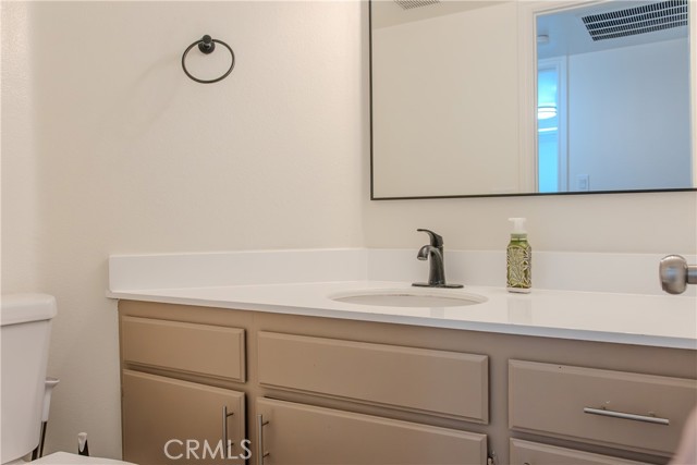 573 Hamilton Drive, Corona CA: https://media.crmls.org/medias/c2324e63-6de7-4351-bcc4-c25fbadc08ee.jpg