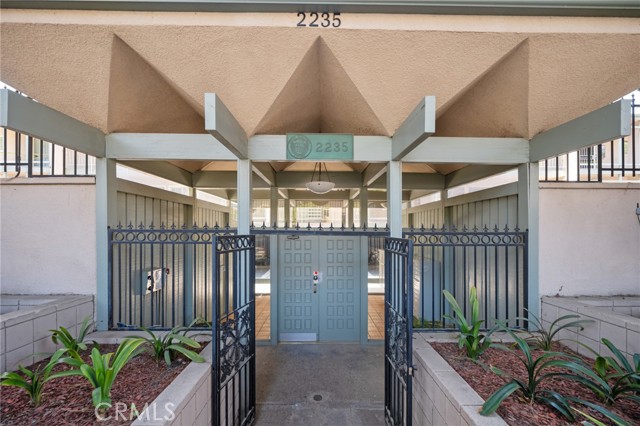 2235 W 25th Street, San Pedro CA: https://media.crmls.org/medias/c2344e65-20a1-412e-90ed-92bb3783e333.jpg