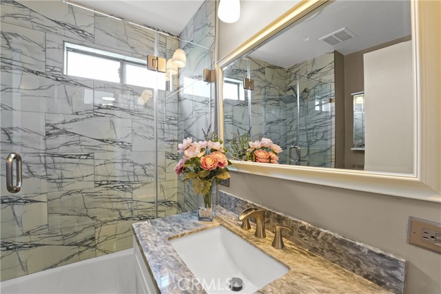 Detail Gallery Image 15 of 27 For 112 N Garfield Pl, Monrovia,  CA 91016 - 4 Beds | 2/1 Baths