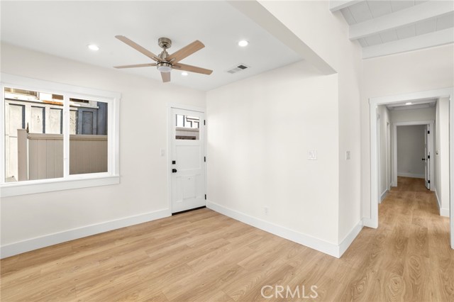 Detail Gallery Image 9 of 28 For 112 36th, Manhattan Beach,  CA 90266 - 3 Beds | 1 Baths