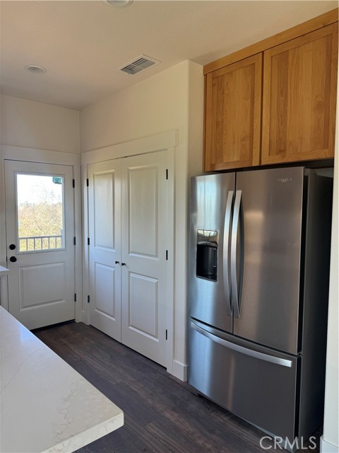 Detail Gallery Image 3 of 5 For 5484 South Libby Rd, Paradise,  CA 95969 - 2 Beds | 2 Baths