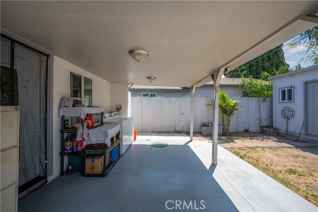 11916 168th Street, Artesia CA: https://media.crmls.org/medias/c236995b-0e6c-4c38-913f-cb3db85aceec.jpg