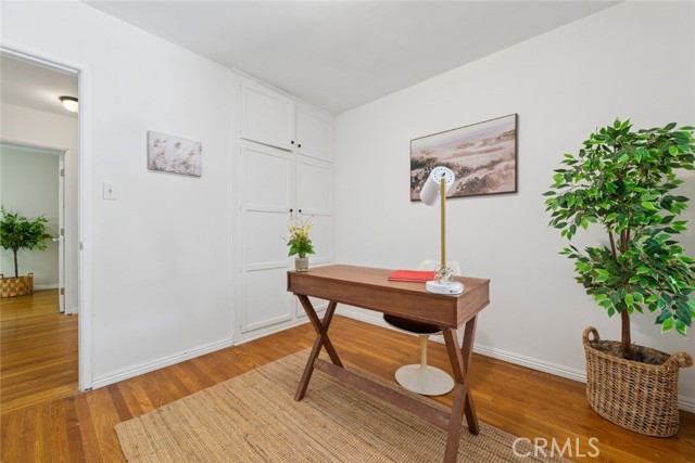 Detail Gallery Image 23 of 45 For 1843 Kenneth Way, Pasadena,  CA 91103 - 3 Beds | 2 Baths