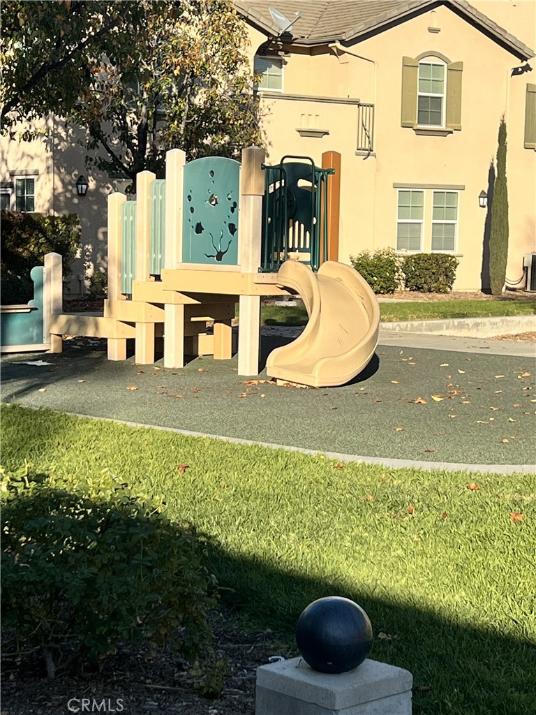 MLS #SW25276608 image #2