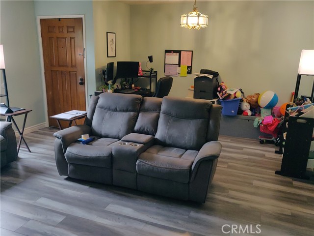 8901 Serapis Avenue, Downey CA: https://media.crmls.org/medias/c23719a5-9d31-4ea3-b0c8-8e6e7fc87aa9.jpg