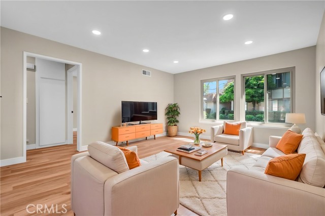 Detail Gallery Image 3 of 60 For 8616 Cornwall Circle, La Palma,  CA 90623 - 2 Beds | 1 Baths