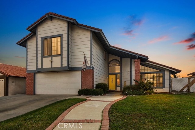 Detail Gallery Image 1 of 26 For 22833 Kuka Cir, Wildomar,  CA 92595 - 4 Beds | 2/1 Baths