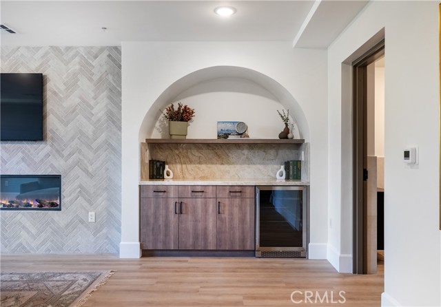 Detail Gallery Image 22 of 27 For 1303 S Orange Grove Ave #601,  Los Angeles,  CA 90019 - 3 Beds | 2 Baths