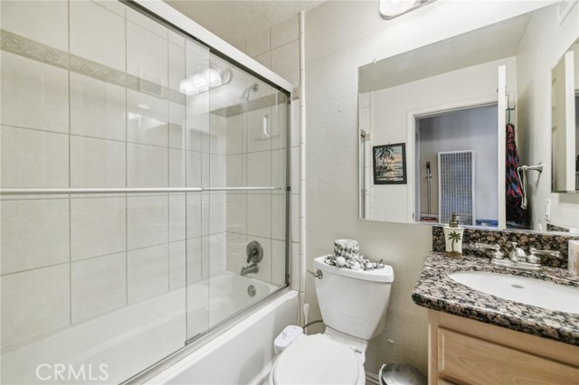 Detail Gallery Image 16 of 20 For 1201 Belmont Ave #201,  Long Beach,  CA 90804 - 2 Beds | 2 Baths