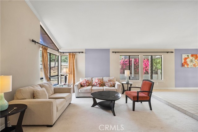 20905 Running Branch Road, Diamond Bar CA: https://media.crmls.org/medias/c2392d16-2290-443e-999c-110ed1596b35.jpg