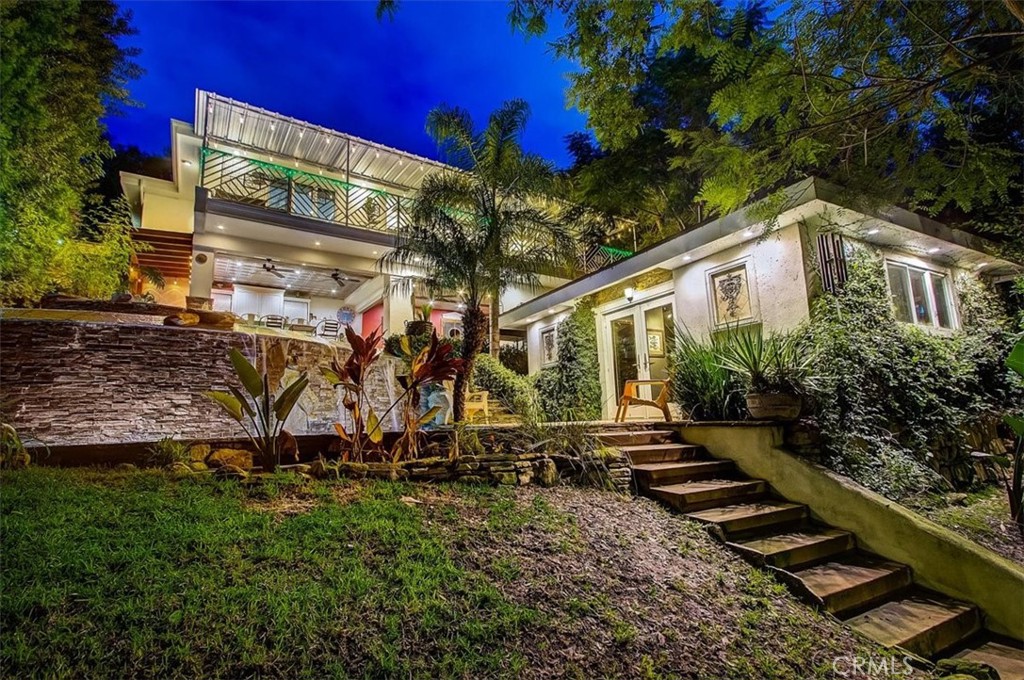 81 Dapplegray Lane