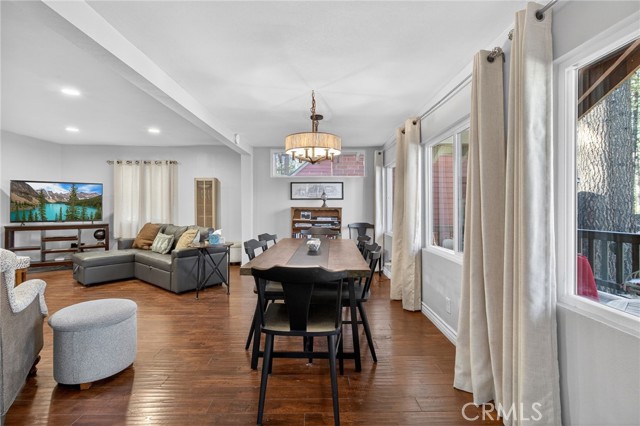 Detail Gallery Image 9 of 43 For 1471 Irene, Wrightwood,  CA 92397 - 3 Beds | 2 Baths