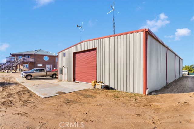 Detail Gallery Image 10 of 40 For 10328 El Centro, Oak Hills,  CA 92344 - 5 Beds | 4 Baths