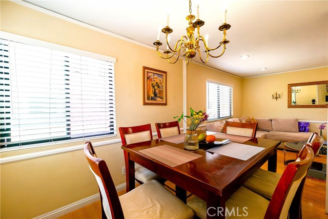 18759 Hatteras Street, Tarzana CA: https://media.crmls.org/medias/c23ad492-1ba7-4816-b4a3-b0630c071798.jpg