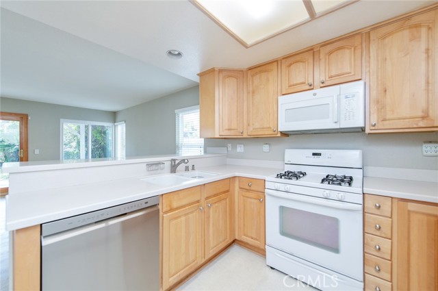 Detail Gallery Image 11 of 32 For 3245 Oakleaf Ct, Chino Hills,  CA 91709 - 3 Beds | 2/1 Baths