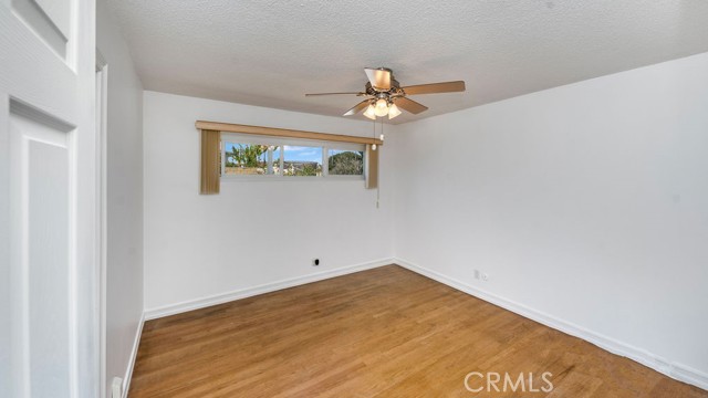 1612 W 22nd Street, San Pedro CA: https://media.crmls.org/medias/c23b7a00-41ae-453c-98f3-317c63fd77dd.jpg