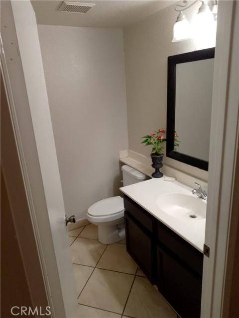 Detail Gallery Image 14 of 35 For 11439 Privet Ct, Fontana,  CA 92337 - 5 Beds | 3/1 Baths
