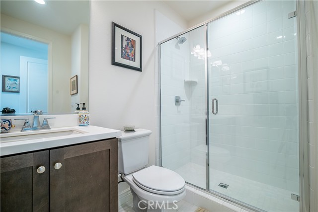 Detail Gallery Image 8 of 49 For 20523 Stella, Saugus,  CA 91350 - 4 Beds | 4 Baths