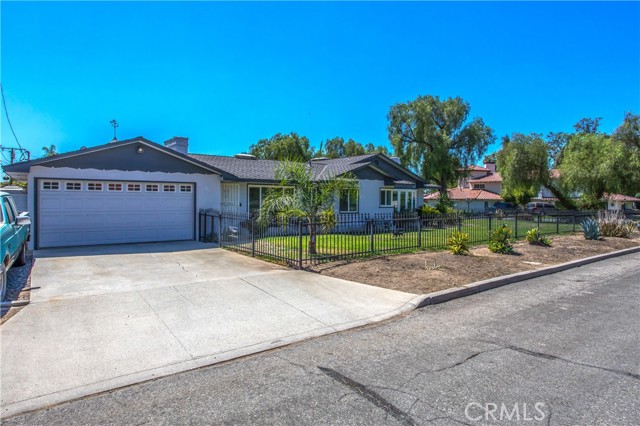 Detail Gallery Image 18 of 19 For 3095 Pepper Tree Ln, San Bernardino,  CA 92404 - 3 Beds | 2/1 Baths